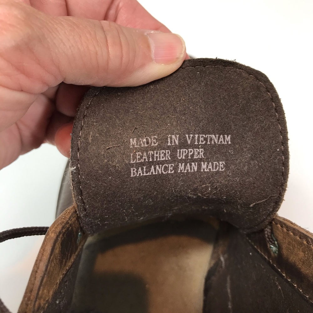 Clark's Men's Leather Bushacre Chukka Boot - Picture 6 of 8